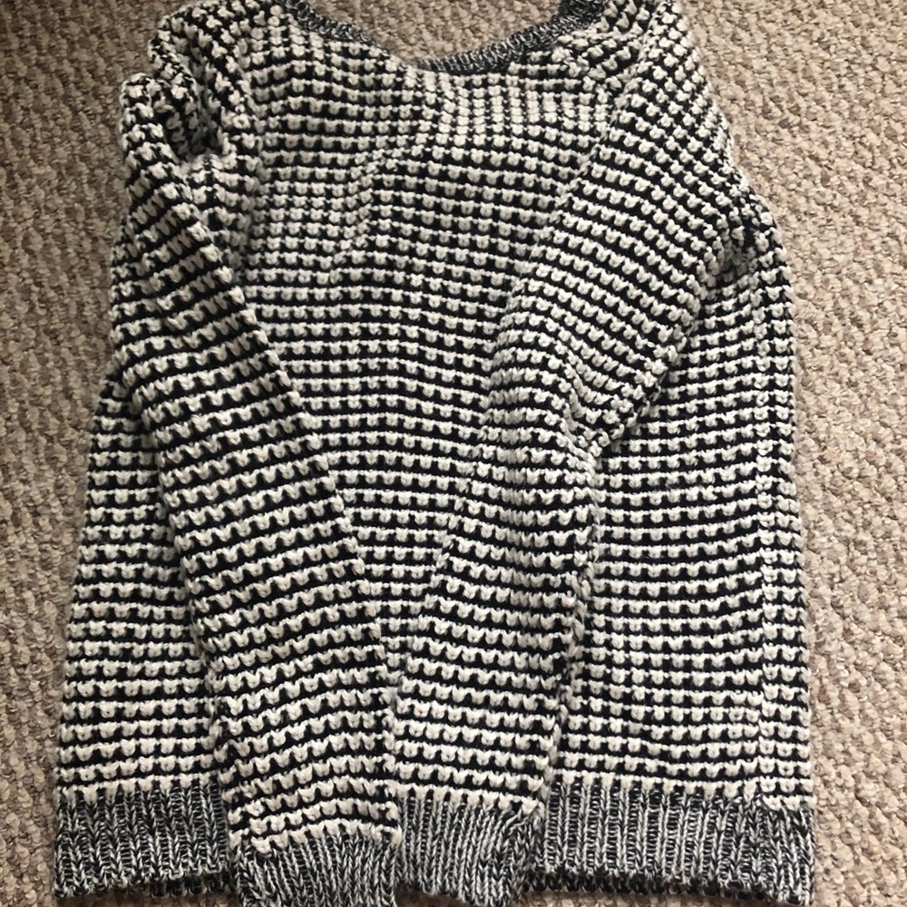 Forever 21 Sweater